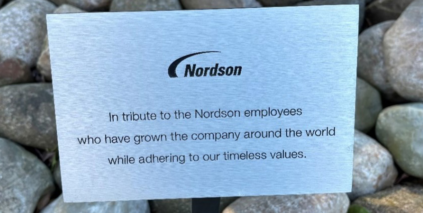 A white Cintas lorry.