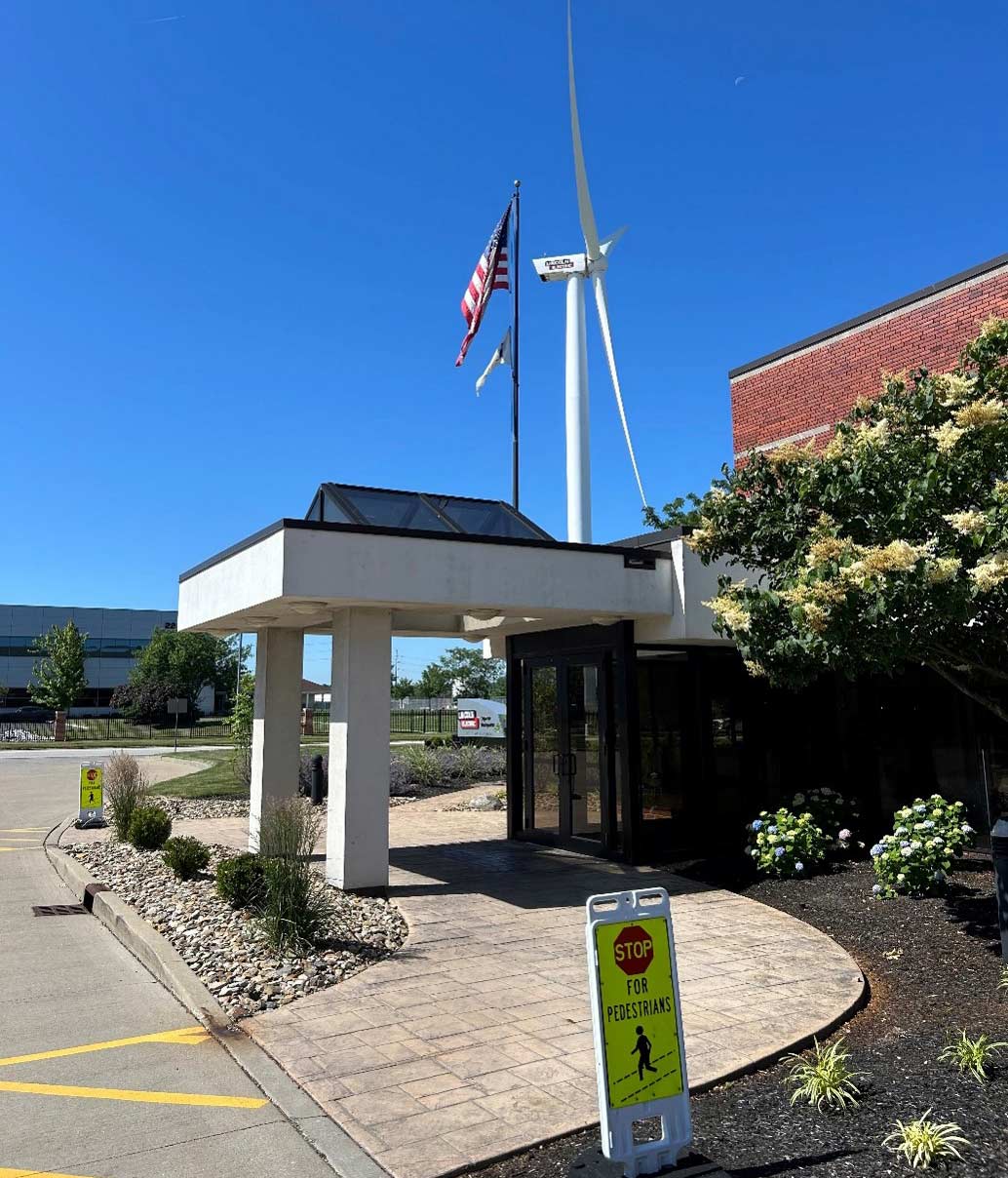 A white Cintas lorry.